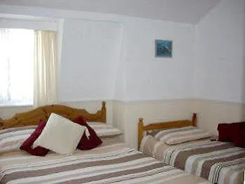 Sheridan 3*