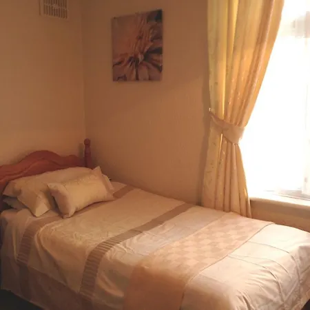 Sheridan بيت ضيافة سكرابورو