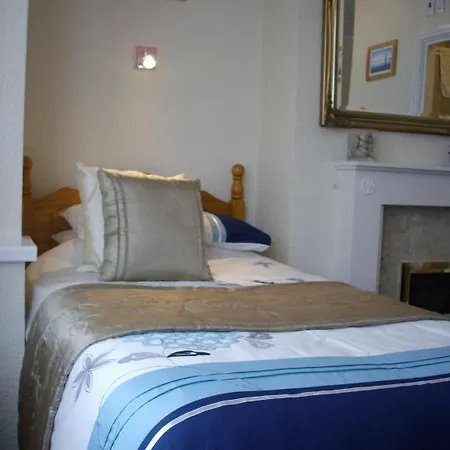 Sheridan 3* سكرابورو