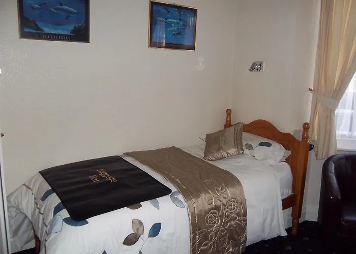 招待所 Sheridan 3*